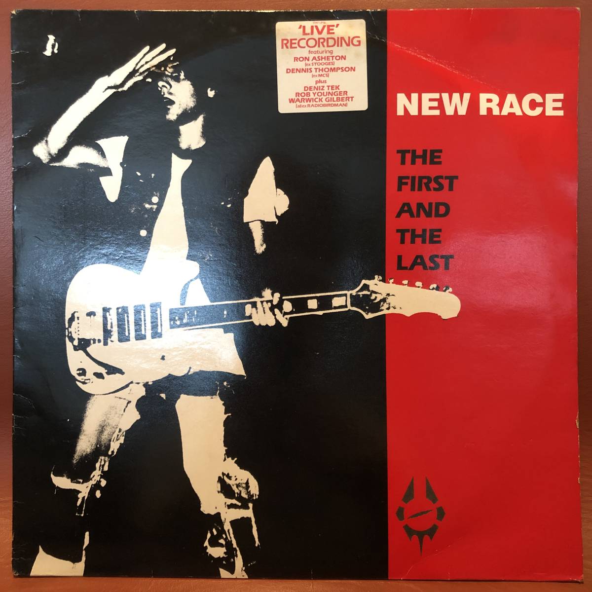 美盤！New Race - The First And The Last ニュー・レイス UK盤 LIVE LP STATIK STAT LP16 Stooges Radio Birdman MC5 Garage ガレージ_画像1
