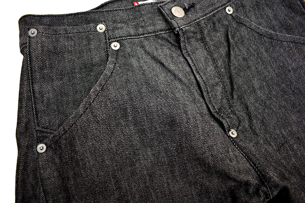 K-3003★Levi's ENGINEERED JEANS LOOSE リーバイス 00002-09★1998年 日本製 ブラックデニム 尾錠 立体裁断 ルーズ エンジニアジーンズ 28_画像5