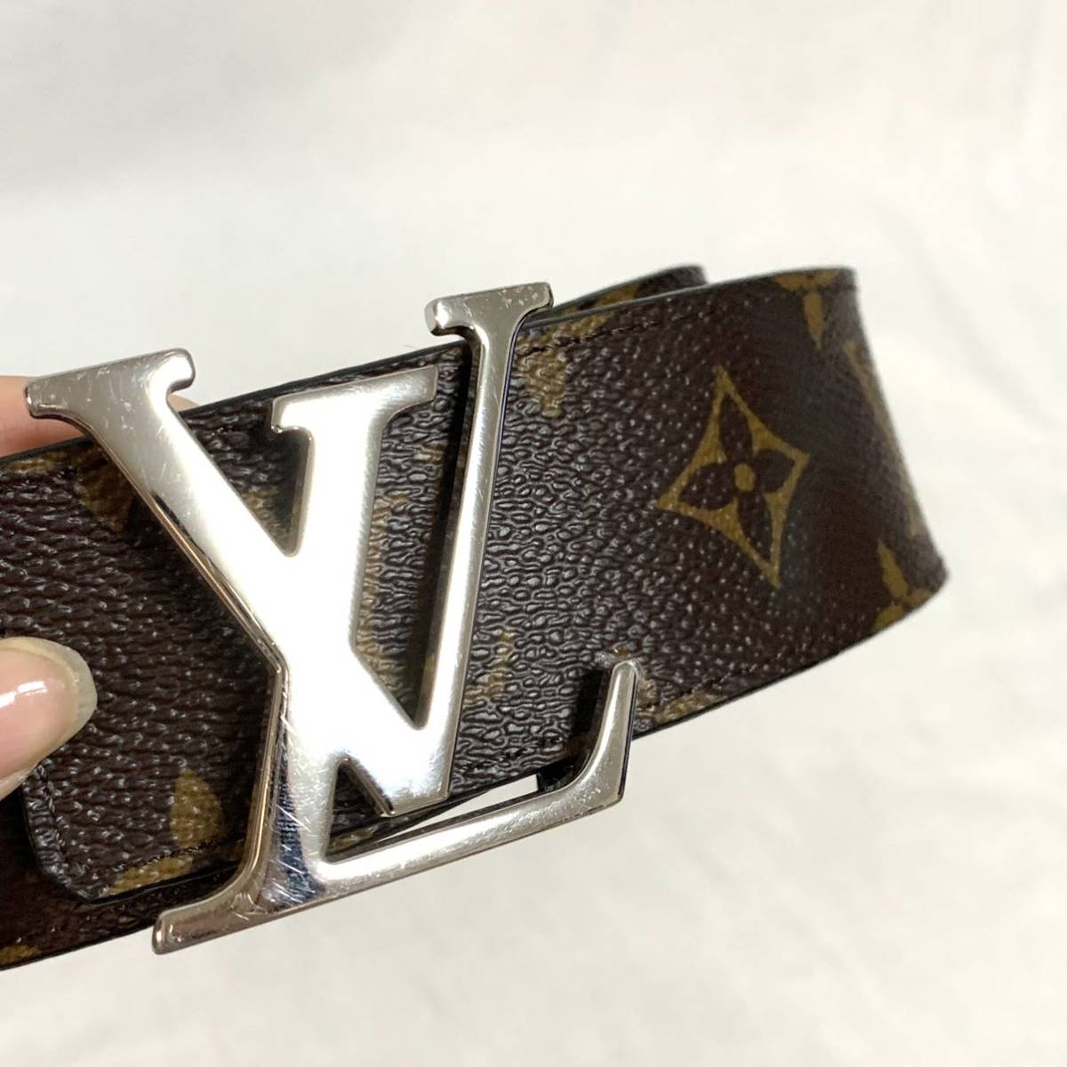 ルイヴィトン M9821 サンチュール LV イニシャル モノグラム ベルト-