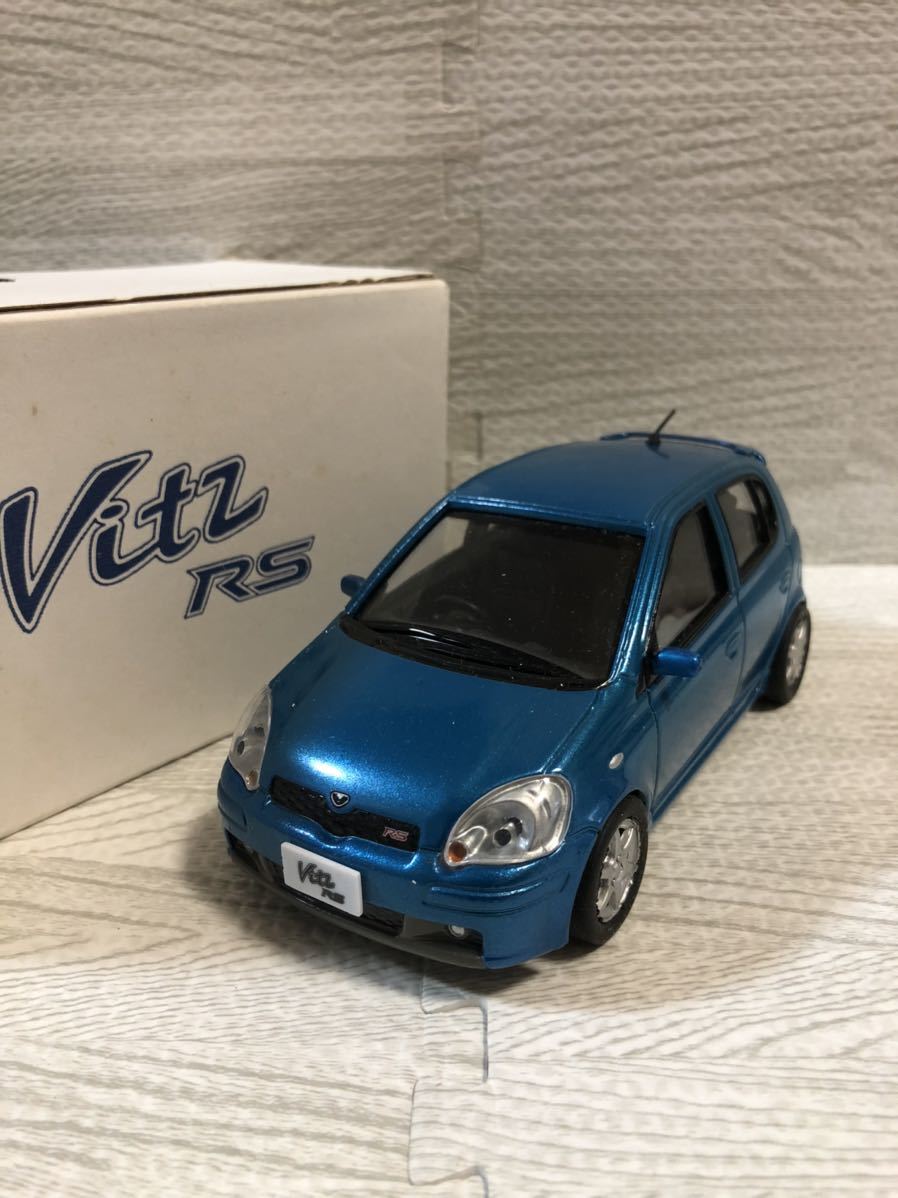 1/24 トヨタ 初代ヴィッツ VITZ RS カラーサンプル ミニカー 非売品 ブルー系