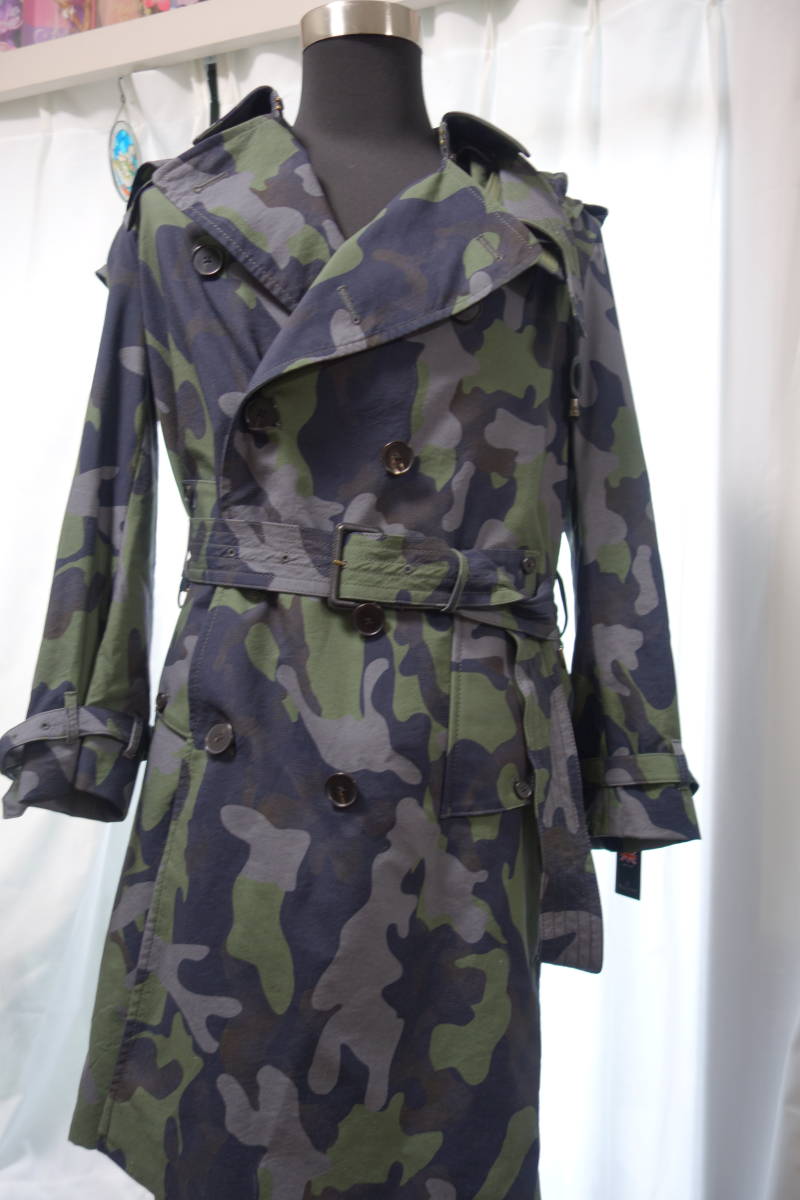  unused Britain made Aquascutum camouflage trench coat 38 cam f Large .