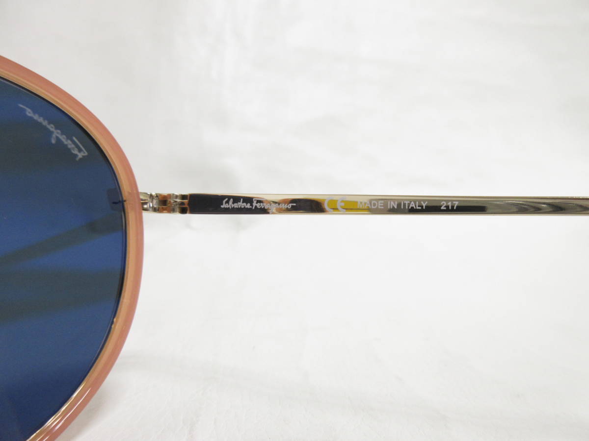 9039◇【SALE】Salvatore Ferragamo フェラガモ サングラス【SF159SK