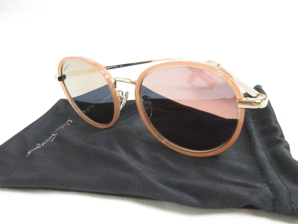 9039◇【SALE】Salvatore Ferragamo フェラガモ サングラス【SF159SK