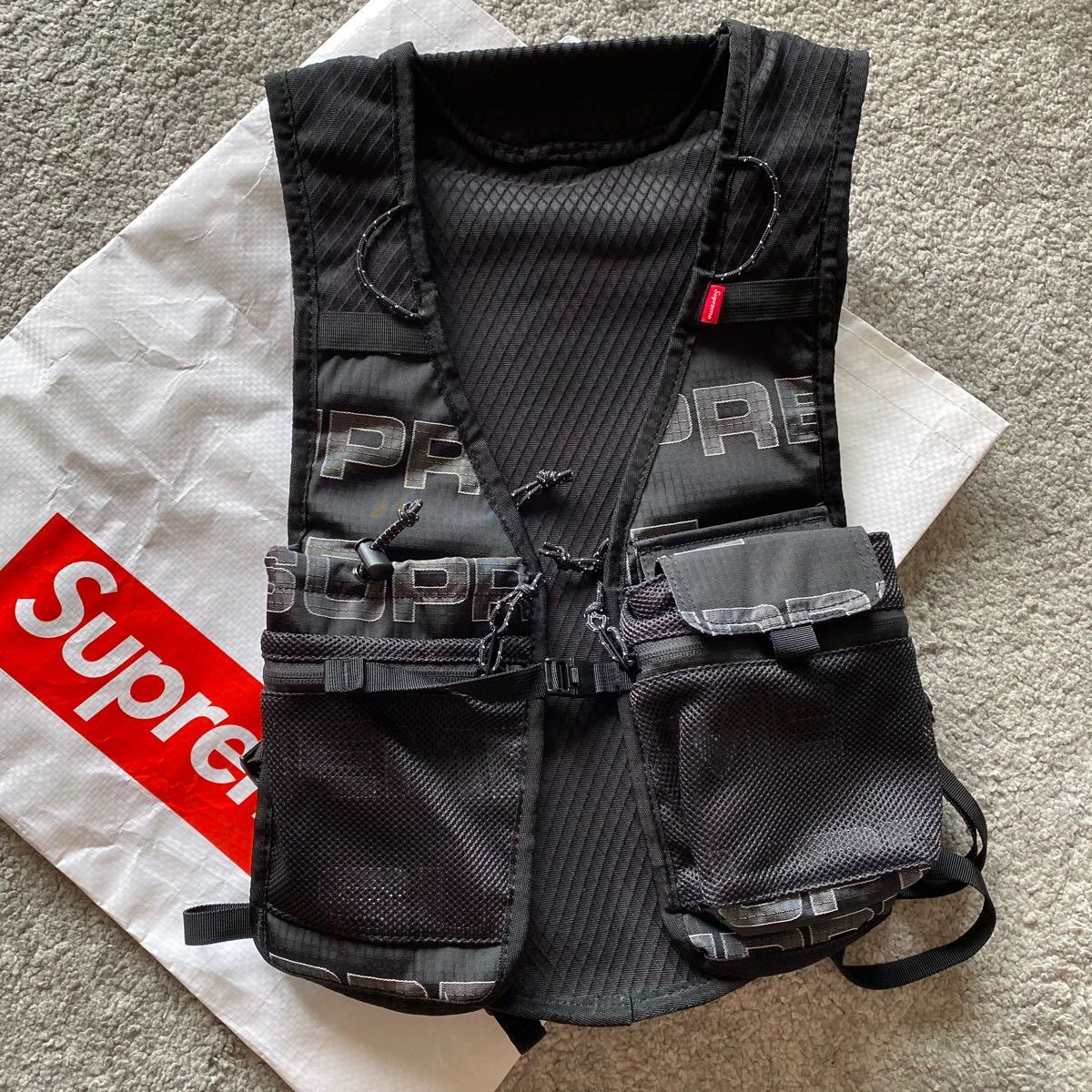 supreme pack vest パックベスト www.oneidanationgamingcommission.com
