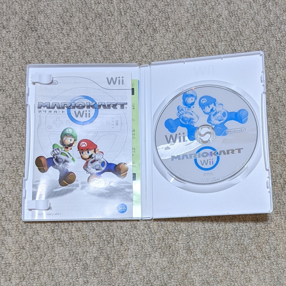 マリオカートWii＋Wiiハンドル2個