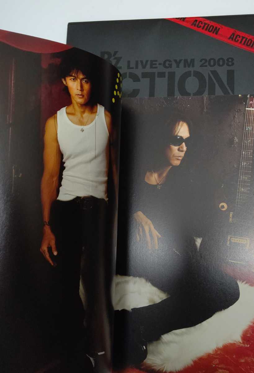 B'z LIVE-GYM 2008 ACTION パンフレット 美品 中古 b'z ライブ グッズ_画像8