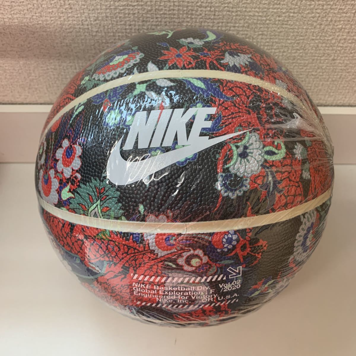 Paypayフリマ 新品 Nike ナイキ バスケットボール 7号球 派手 花柄 かっこいい 屋内屋外兼用 Paypayフリマ 新品 Nike ナイキ バスケットボール 7号球 派手 花柄 かっこいい 屋内屋外兼用