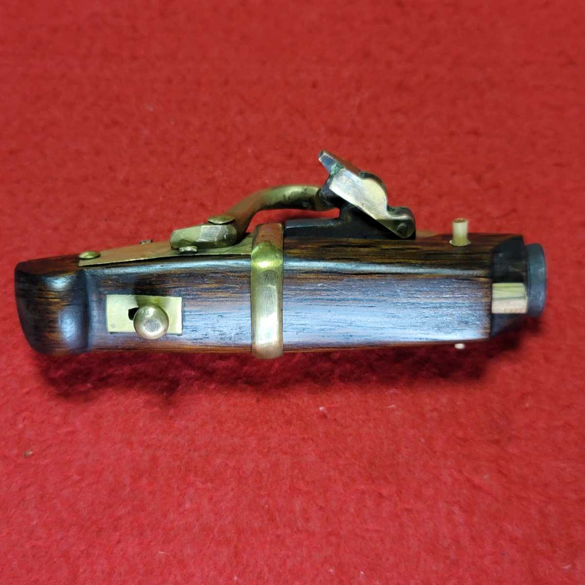 # genuine rice field # matchlock # netsuke # mechanism . movement. # disassembly . is possible to do #10.6cm# armor, old style gun, gun, netsuke, genuine rice field .., genuine rice field confidence ., genuine rice field Masayuki #B267