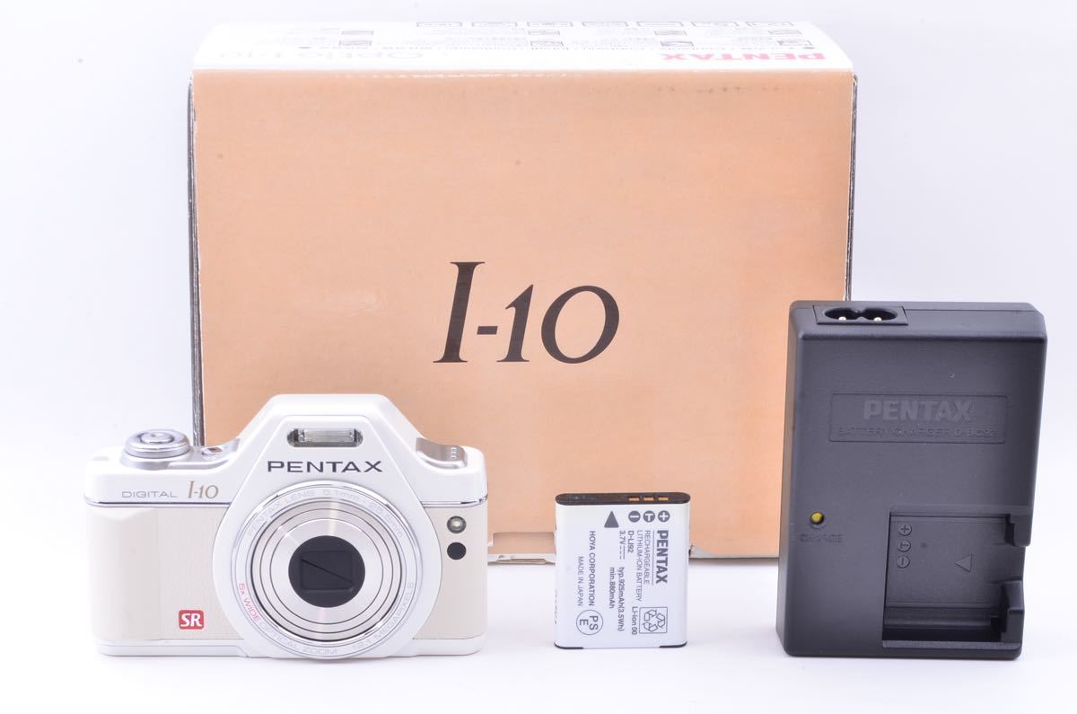 Wi-FiSDカード付き♪【白いペンタックス】　Optio I-10 　クラシックデザイン　 PENTAX デジタルカメラ