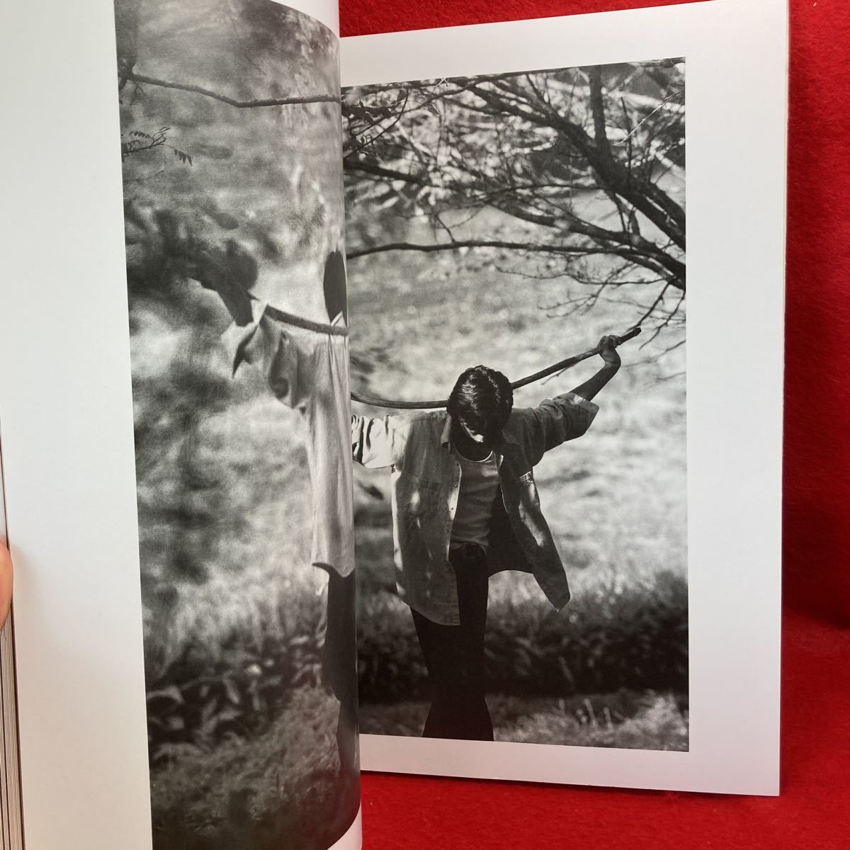 Yahoo!オークション - 大沢たかお写真集 OSAWA TAKAO THE BORDER Yahoo!オークション - 大沢たかお写真集 OSAWA TAKAO THE BORDER