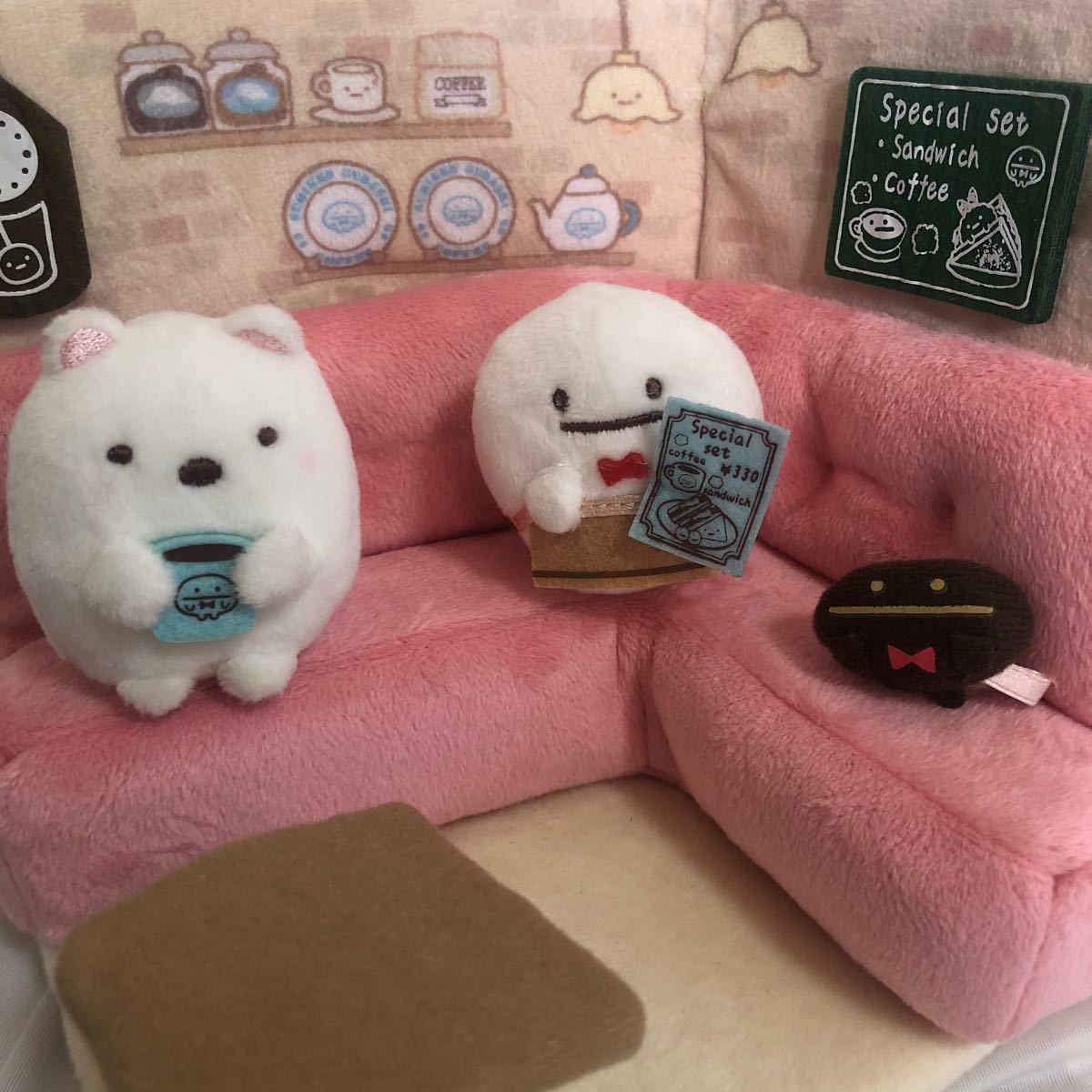 すみっコぐらし 喫茶すみっコ シーンぬいぐるみ まとめ売り すみっコぐらし 喫茶すみっコ シーンぬいぐるみ まとめ売り
