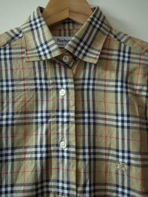 burberry of　london　the shirt collection　イングランド製　ノバチェック　柄　半袖シャツ　ベージュ　レディースXS_画像2