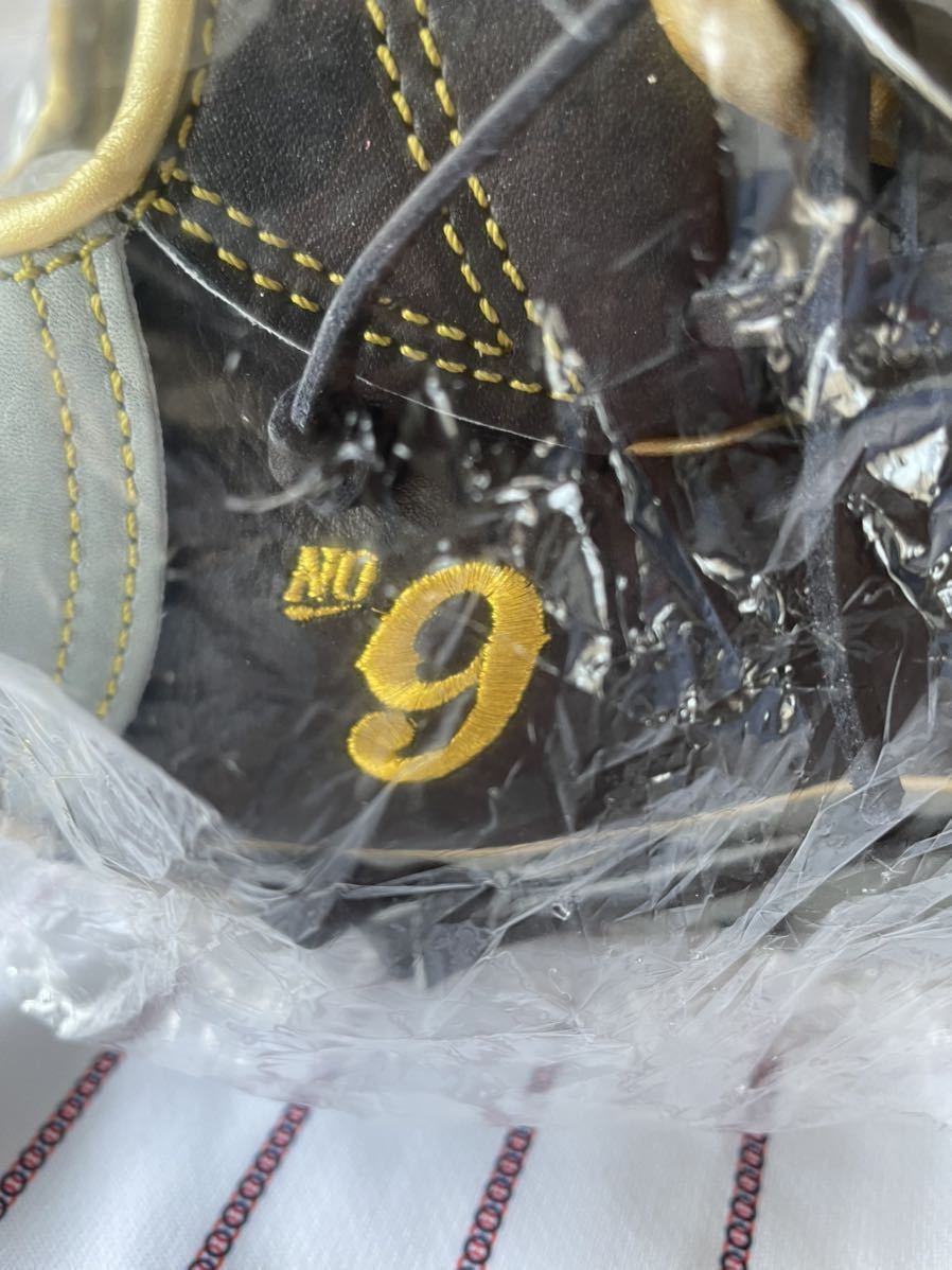 柳田悠岐 2021シーズン本人仕様 グラブ No.9オリジナル刺繍 柳田悠岐 2021シーズン本人仕様 グラブ No.9オリジナル刺繍