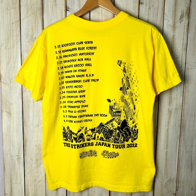 バンドT・ロックT THE STRIKERS ツアーTシャツ Mぐらい 2012年 オールド ヴィンテージ PUNK パンク ザ・ストライカース ●49_画像3