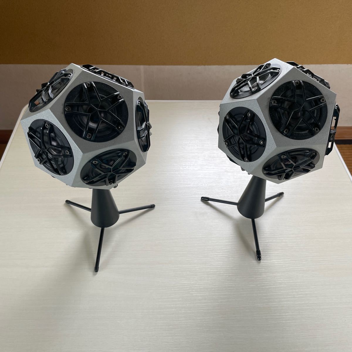 12面体スピーカー ソリッド・アコースティックス solid 12面体スピーカー ソリッド・アコースティックス solid