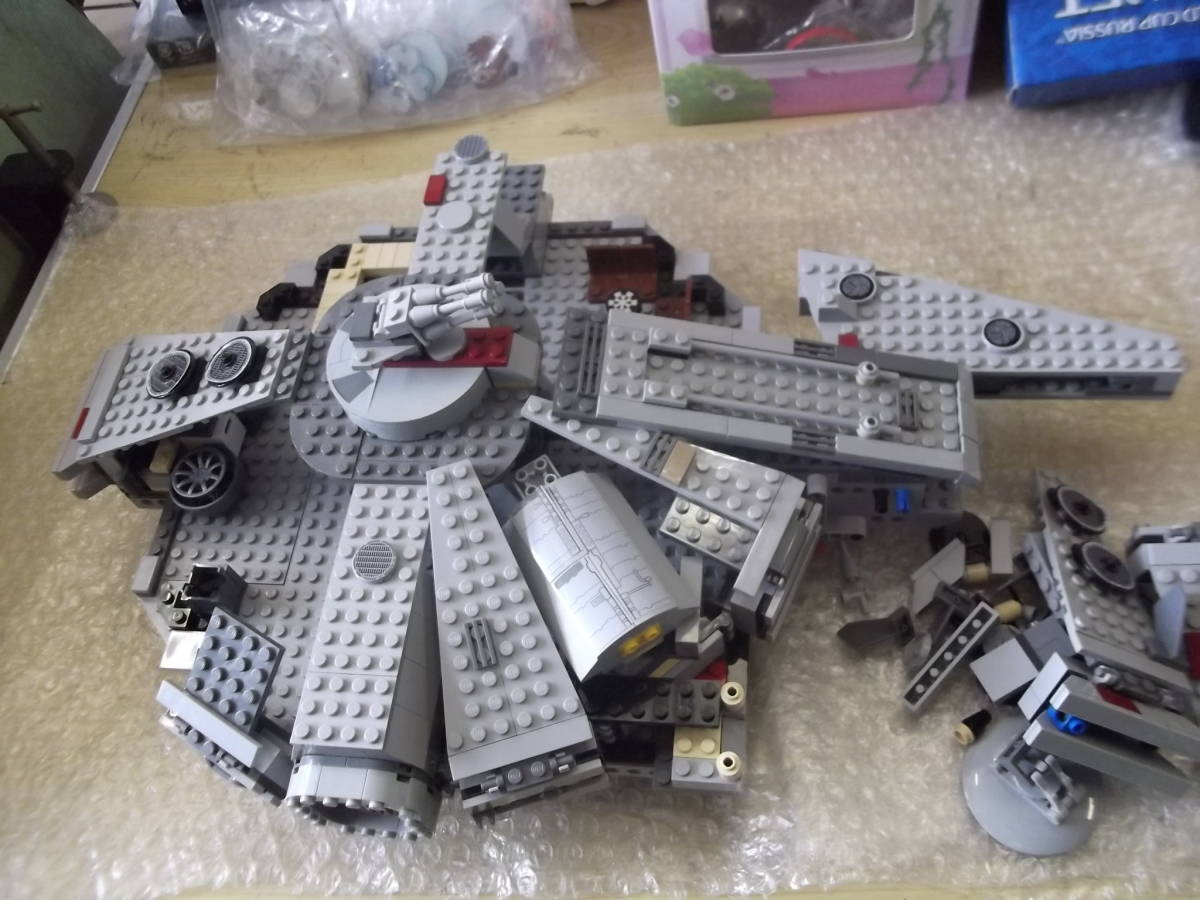 ヤフオク! - レゴ (LEGO) スター・ウォーズ ミレニアム・ファ...