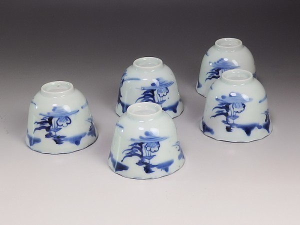 Yans-C127 古伊万里 染付 山水山村図 猪口 5客 江戸期 伊万里・有田 Yans-C127 古伊万里 染付 山水山村図 猪口 5客 江戸期 伊万里・有田