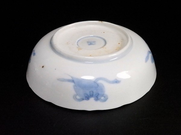 Ybhj-D761m 古伊万里 金襴手 熨斗に宝珠 山水の図膾皿 3客 色絵 Ybhj-D761m 古伊万里 金襴手 熨斗に宝珠 山水の図膾皿 3客 色絵