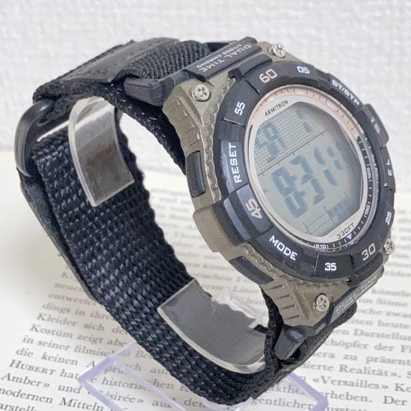 ★ ARMITRON デジタル 多機能 メンズ 腕時計 ★ アーミトロン アラーム クロノ 稼動品 F5480_画像3