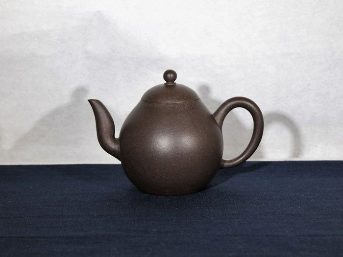 宜興窯　紫砂茶壺　在銘　煎茶道具 明月水中來