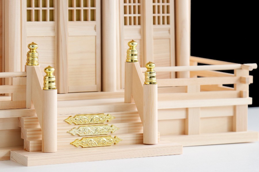 三社 屋根違い □□ 神舞 JINBU □□ 格子扉 神棚 単品 □ 小型 三社 屋根違い □□ 神舞 JINBU □□ 格子扉 神棚 単品 □ 小型