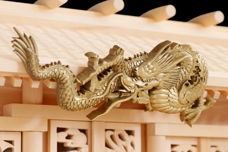 舞う、龍神 三社神棚 □ 神殿 眠り龍 □ 透かし彫刻 絢爛 舞う、龍神 三社神棚 □ 神殿 眠り龍 □ 透かし彫刻 絢爛