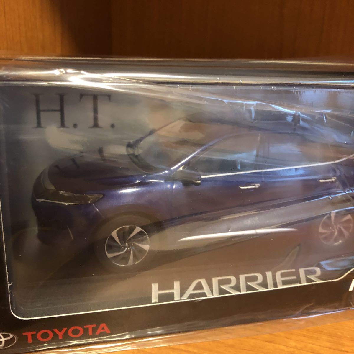 1/30 トヨタ 新型ハリアー HARRIER 後期 カラーサンプル 非売品 