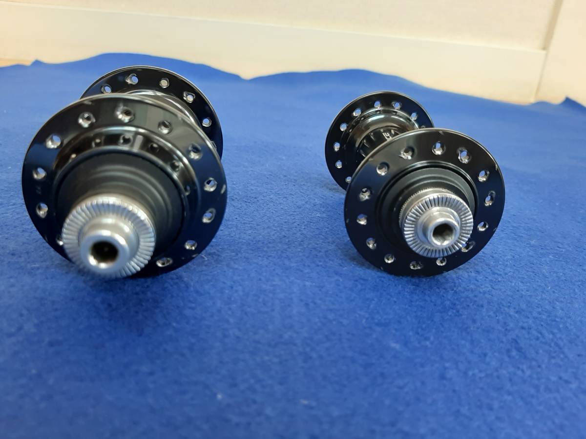 ラッピング対象外 【未使用/新品/箱付き】DURA-ACE HB-9000 FH-9000