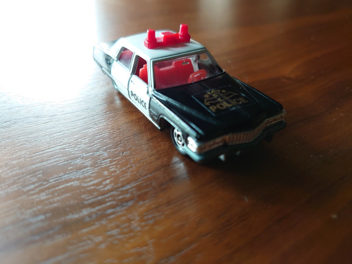 トミカ キャデラック パトカー 青箱NO F2|Yahoo!フリマ(旧 トミカ キャデラック パトカー 青箱NO F2|Yahoo!フリマ(旧