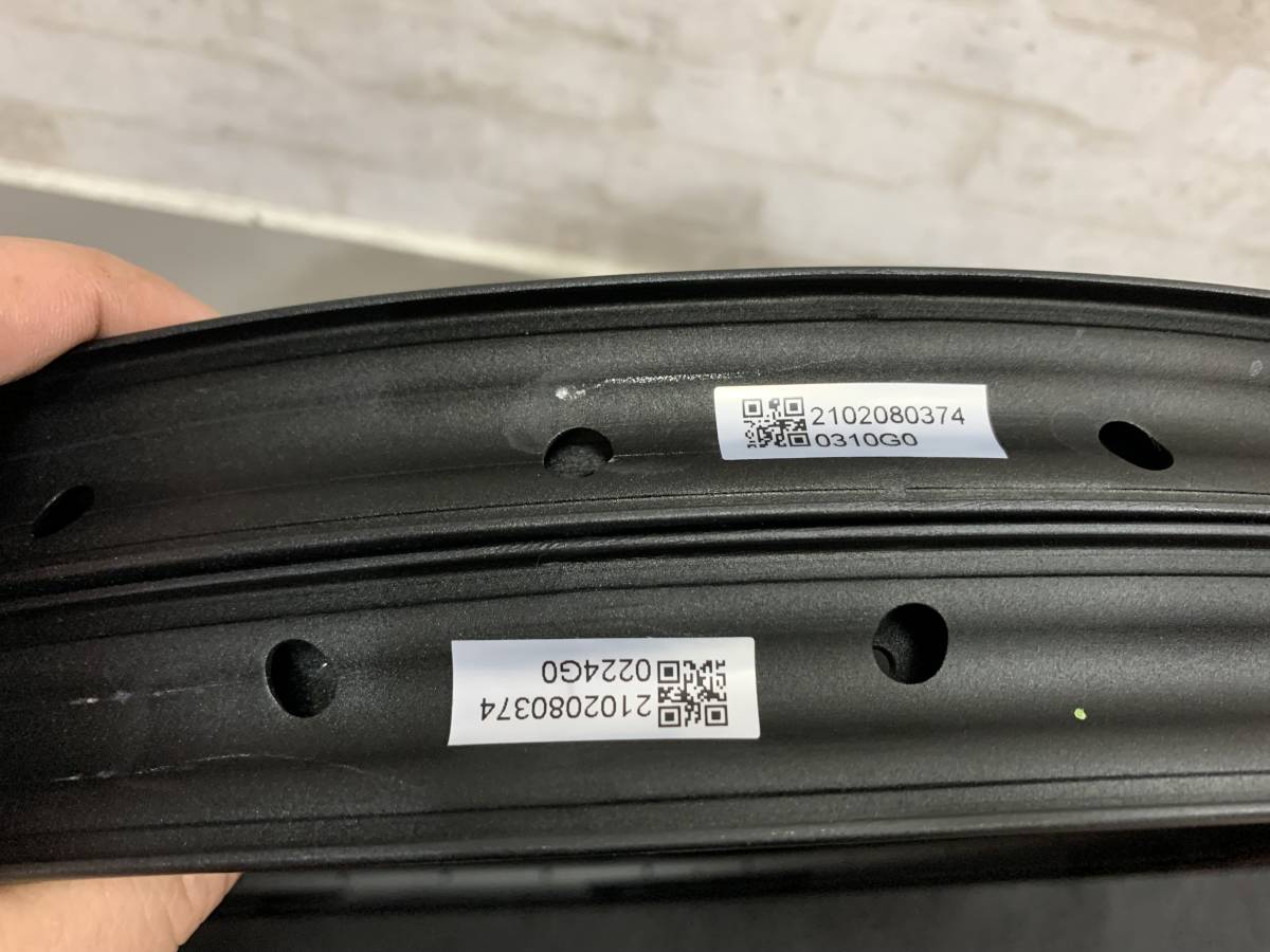 最新入荷 Yahoo!オークション 2本セット 29er+ R Turbine RACEFACE 新品 - リム、スポーク