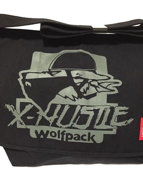 XLARGE × WOLFPACK × Manhattan Poe te-ji collaboration bag new goods 100 piece limitation collaboration Triple name dead stock buckle 