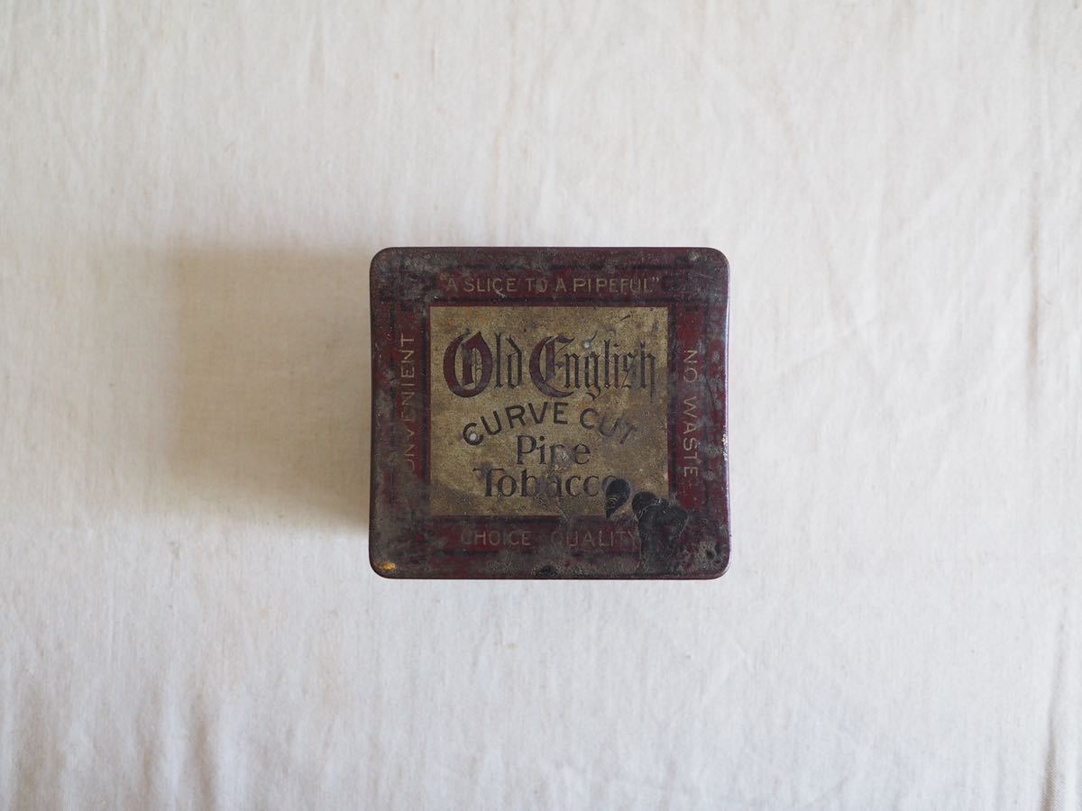 USA Vintage タバコ缶《OLD ENGLISH CURVE CUT PIPE TOBACCO 》アンティーク シャビー アメリカ雑貨 インダストリアル tin antiqueの画像4