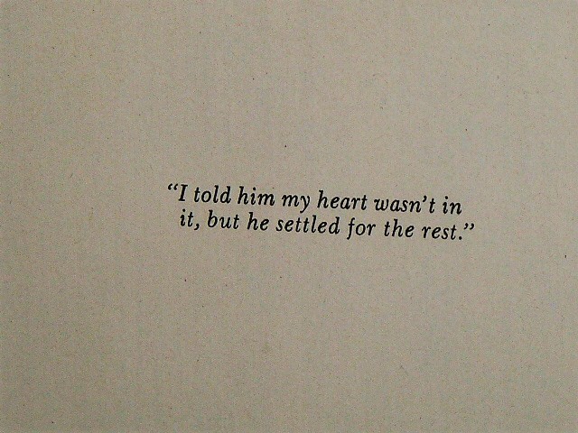 1972年 USA 70s vintage 洋書雑誌 イラスト ピンナップ 額装品 Vargas Girl バーガス ガール ”I told him my heart wasn't....”(A3size) _画像3