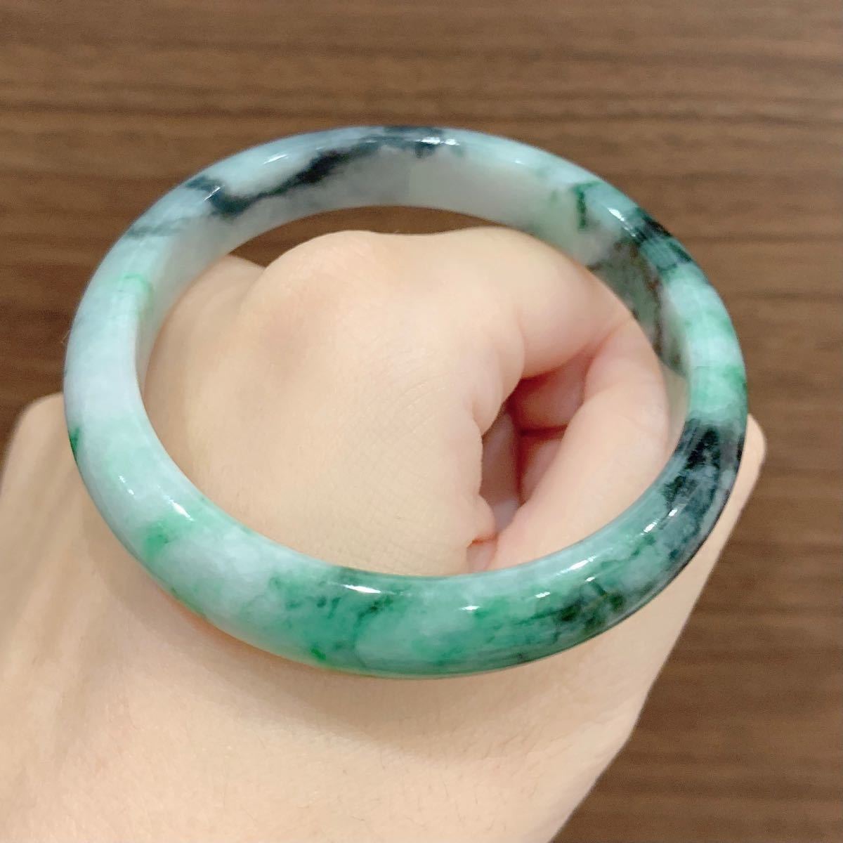 バーゲンで 本翡翠腕輪 バングル NND002号内径53.5mm 糯氷種翡翠ヒスイ