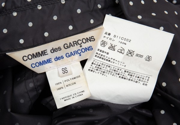 コムコム コムデギャルソンCOMME des GARCONS ナイロンピンドットプリントステンカラーコート 黒白SS 【レディース】_画像10