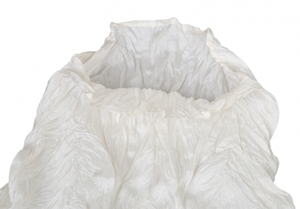 イッセイミヤケISSEY MIYAKE シワプリーツハイネックトップス オフM