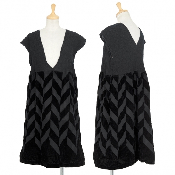  Issey Miyake mi-ISSEY MIYAKE me pie ru arrow . print switch no sleeve One-piece black M rank [ lady's ]