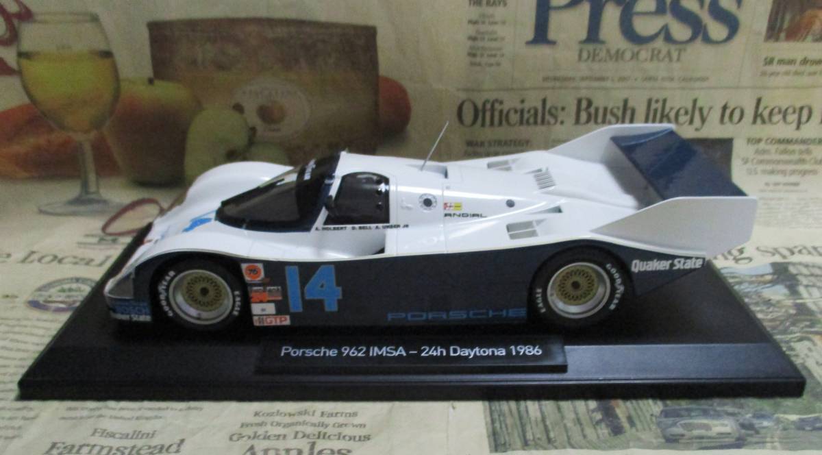 ★レア絶版*世界1000台*Norev*1/18*Porsche 962C #14 Holbert Racing*1986 Daytona 24h*ポルシェ_画像5