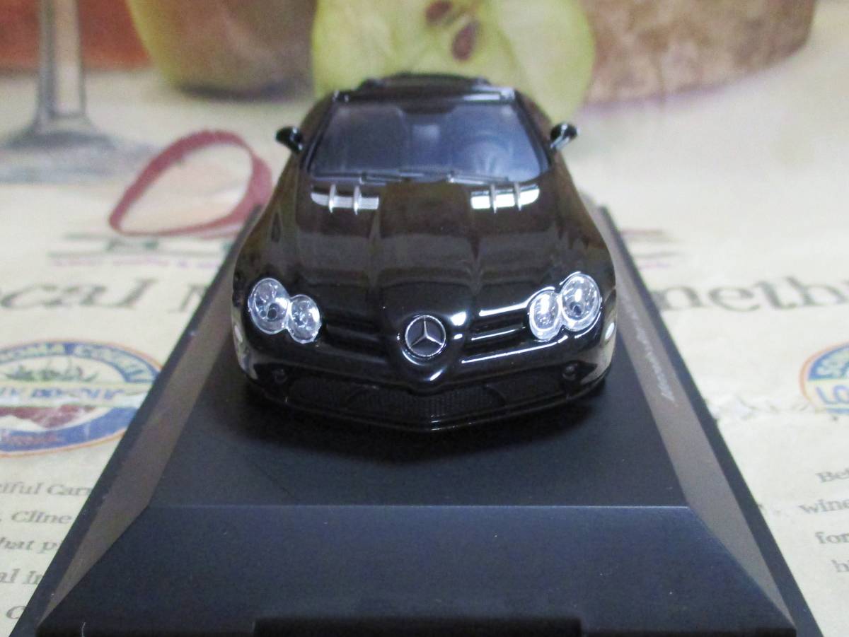 ★ディーラー限定*Minichamps PMA*1/43*Mercedes-Benz SLR McLaren Roadster ブラック_画像3