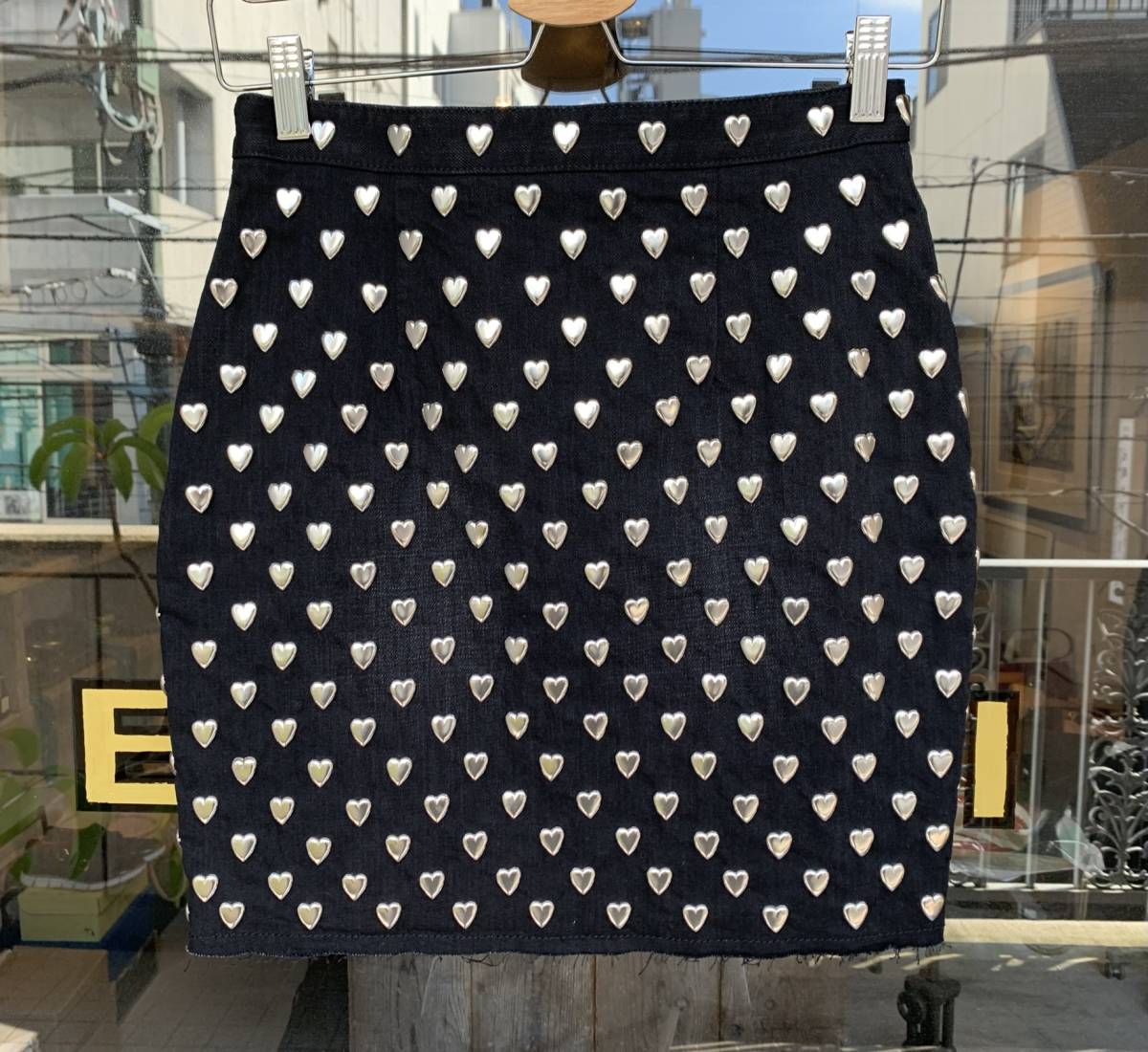 ☆未使用☆SAINT LAURENT☆サンローラン☆スカート☆ハート☆スタッズ