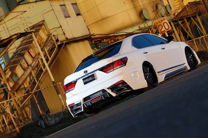 新品未使用正規品 レクサス LS 40系 後期 リアバンパー LEXUS LS460