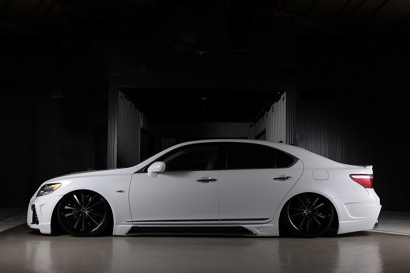 レクサス LS 40系 前期 FSR エアロ 3点セット エアロ LEXUS LS460 LS600h LS600h/L USF/UVF4#★ブラックパールコンプリート★新品 未塗装_画像5