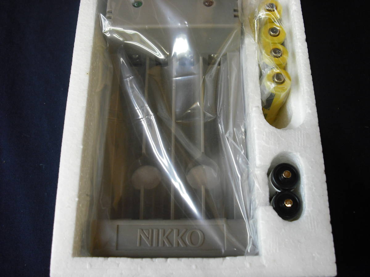 未使用品　当時物　 ニッコー NIKONICA　ニコニカ　単三型クイックチャージャー　単三型急速充電器_画像4