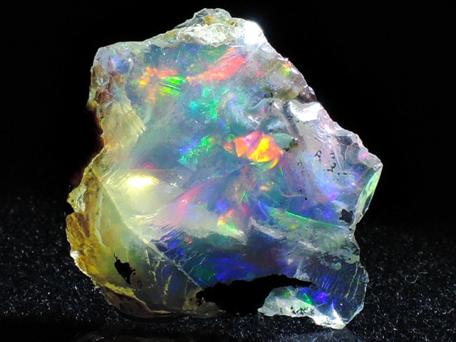 * opal. raw ore *7.4ct/20.0mm* natural stone . white stone * mineral raw ore *