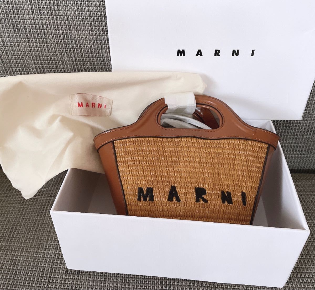 新品未使用 MARNI マルニ ラフィア マイクロカゴバッグ ショルダー