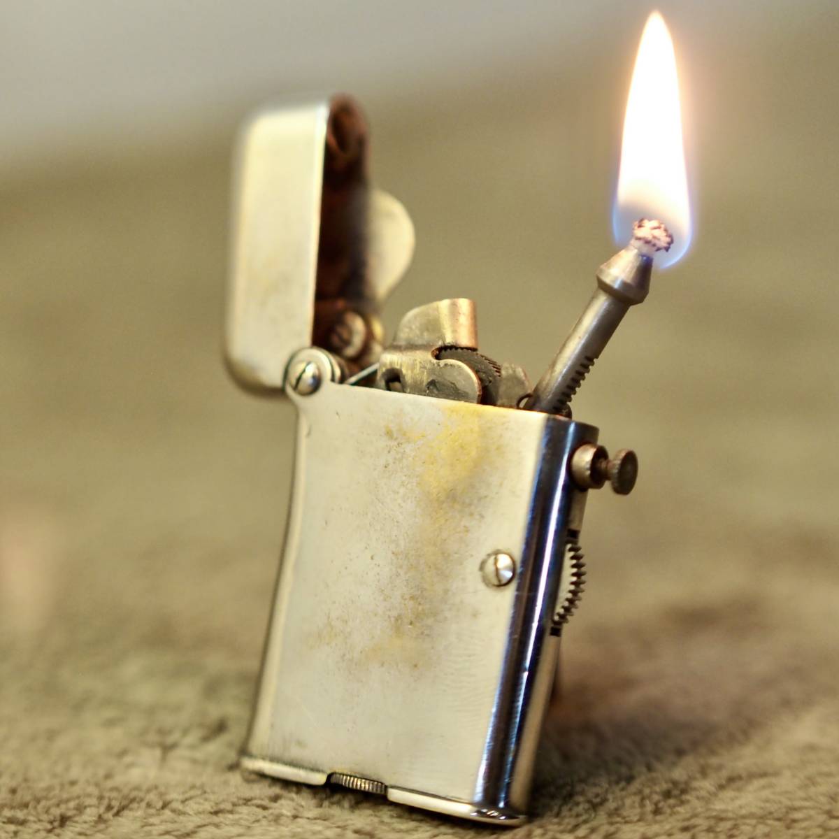  put on fire excellent Switzerland made 1920~30 period Thorens antique lighter Thorens single Claw semi auto oil 