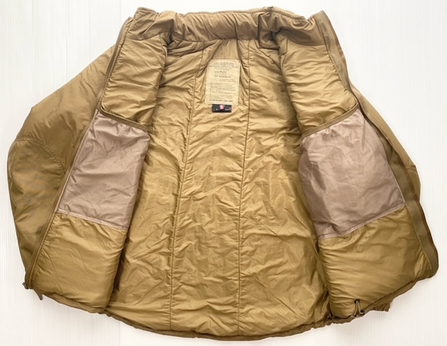 本物　米軍 実物 ハッピースーツ WILD THINGS　ワイルドシングス　USMC　プリマロフト　PARKA EXTREME COLD　size: Large-Regular　#9_画像3