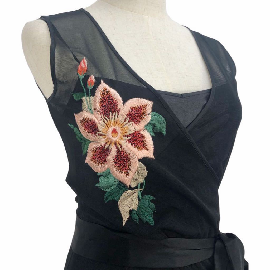 美品 VIVIENNE TAM ヴィヴィアンタム レディース ブラック 刺繍