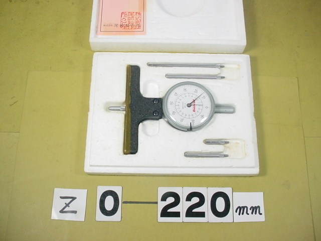 ピーコック　デプスゲージ　中古品　 測定範囲　0～220mm Z