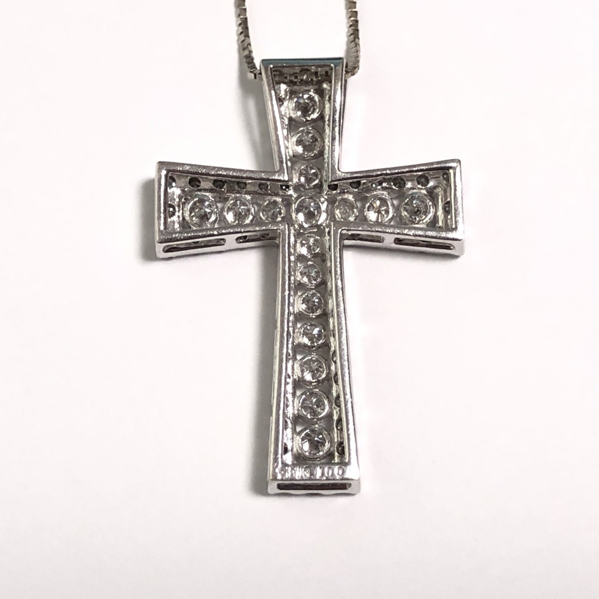 K18WG бриллиант 1.00ct Cross дизайн колье подвеска 10 знак . белое золото 45.5cm